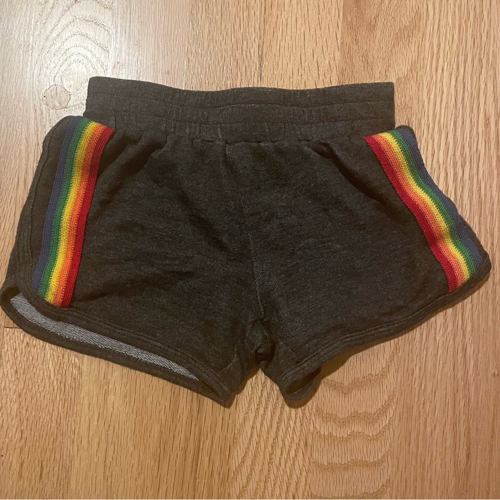 Tiny Whale Girls Retro Dolphin Hem Shorts